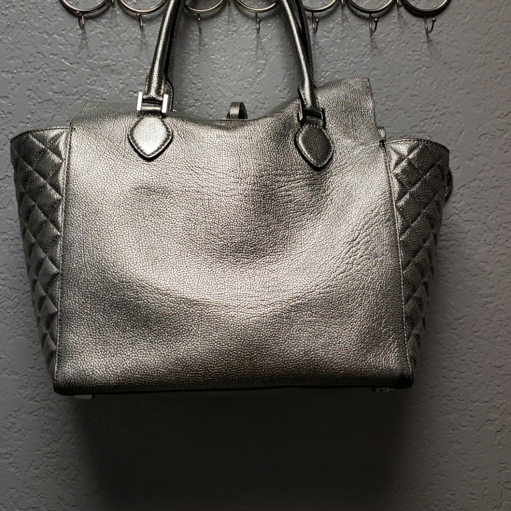 Stunning Michael Kors bag